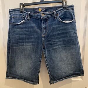 Lucky brand Bermuda jean shorts. Size 12
